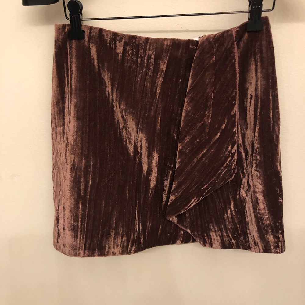 H&M skirt mini crushed velvet skirt